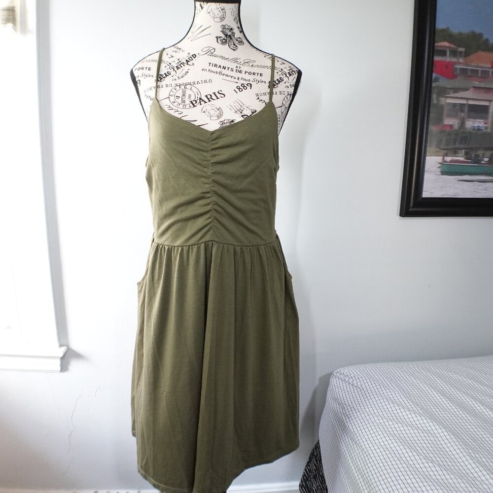 Women`s Midi navy green  dress  w/pocket size L w/tag & size zipper NEW